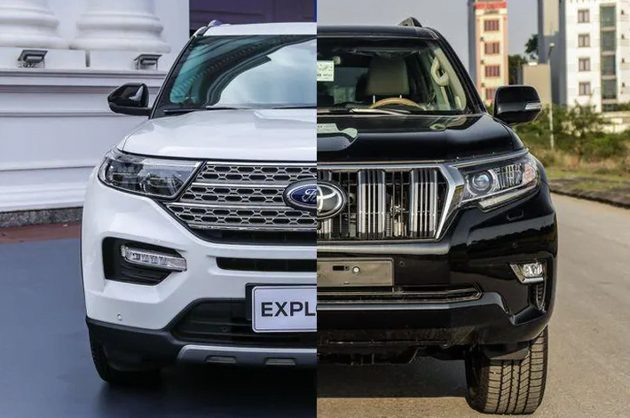 ford explorer va land cruiser prado muaxegiatot vn - So sánh Ford Explorer 2023 và Toyota Prado 2023: kẻ tám lạng người nửa cân