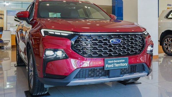 Ford Territory Titanium X 2023 giá bán khuyến mãi, hình ảnh xe